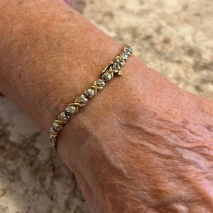 Beautiful Vintage 10K Diamond X and O bracelet white and yellow gold